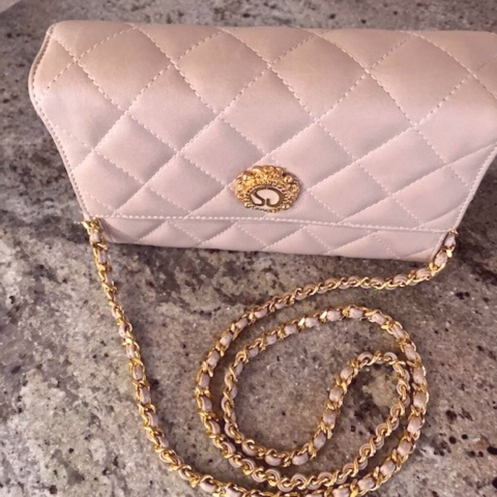 St John Collection Leather Crossbody/Clutch Quilted Handbag-Cream - Picture 7 of 10